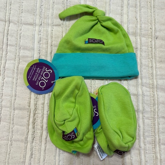 NWT Sozo Jungle Land Apparel Hat and Booties - Picture 3 of 5